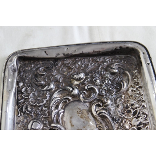 435 - SILVER TRAY 1900 CHESTER