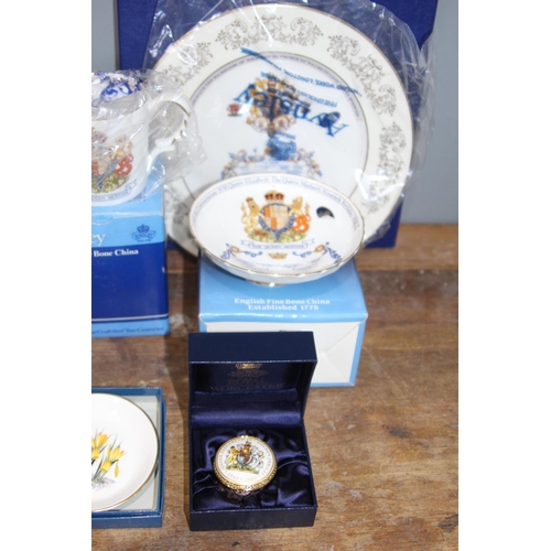 133 - QUANTITY OF BOXED AYNSLEY CHINA