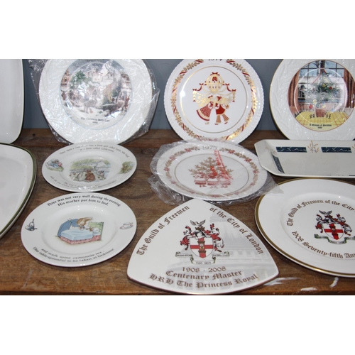 156 - BOX OF GOOD CHINA INCLUDING ROYAL ALBERT