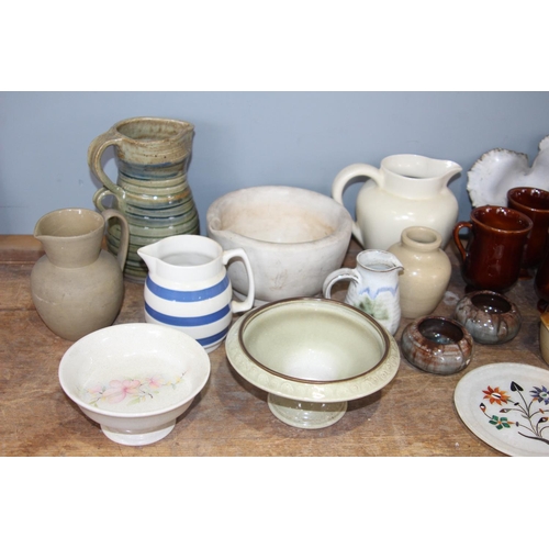 161 - BOX OF MIXED CHINA AND STONEWEAR