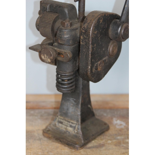 194 - WHITFIELD HODGSONS & BROUGH LTD COBBLER TOOL