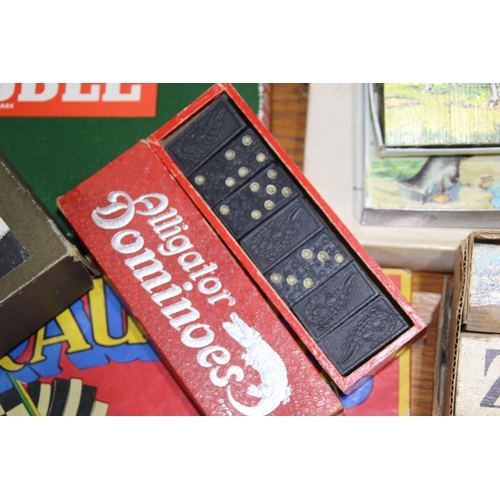 212 - QUANTITY OF VINTAGE GAMES