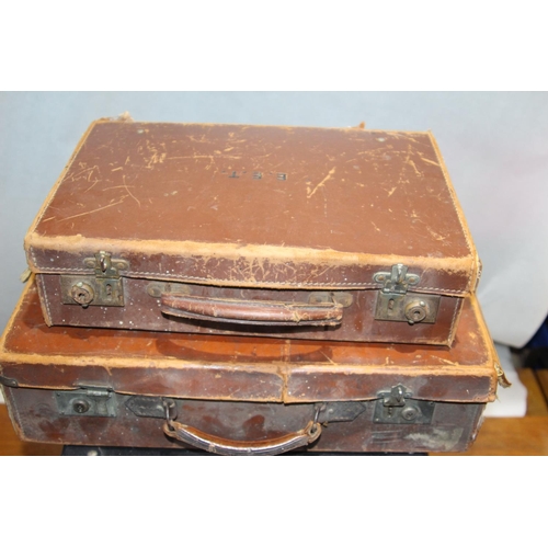 218 - 4 X VINTAGE SUITCASES