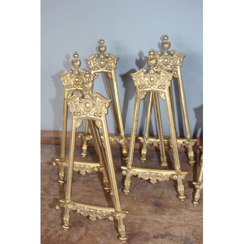 251 - 10 X BRASS BOOK STANDS