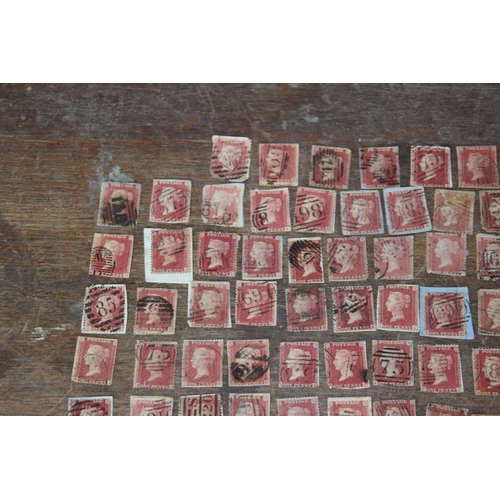 262 - QUANTITY OF USED PENNY RED STAMPS