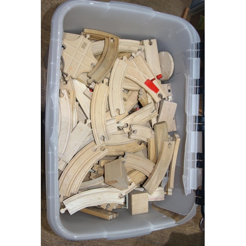 333 - LARGE BOX OF MIXED WOODEN TRAIN SETS