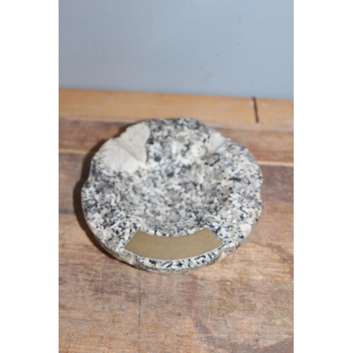 356 - GRANITE FROM LONDON BRIDGE ASHTRAY 1831 - 1970