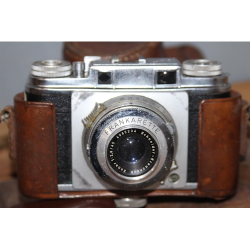 368 - VINTAGE FRANKA FRANKARETTE CAMERA