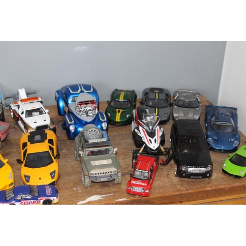 456 - BOX OF DIE CAST TOY CARS