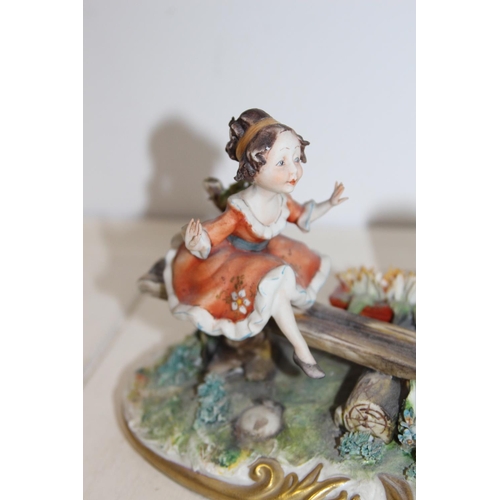 515 - CAPODIMONTE SEESAW COUPLE
15CM