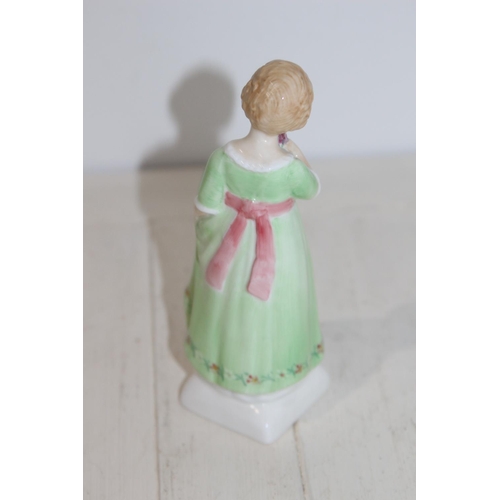 519 - ROYAL DOULTON TESS FIGURE
15CM