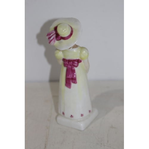 520 - ROYAL DOULTON LORI FIGURE
15CM