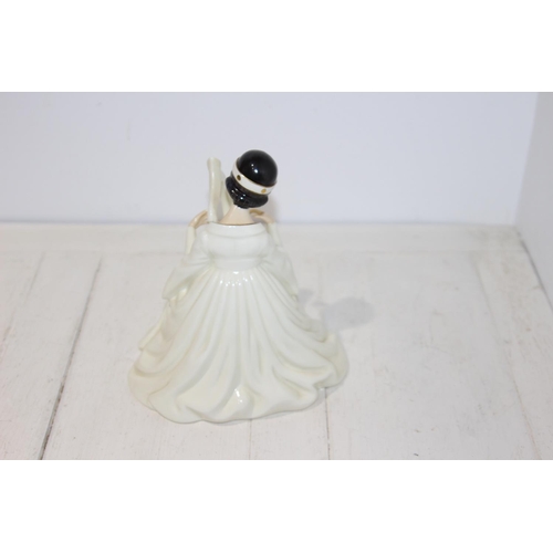 527 - ROYAL DOULTON SONATA FIGURE 
18CM