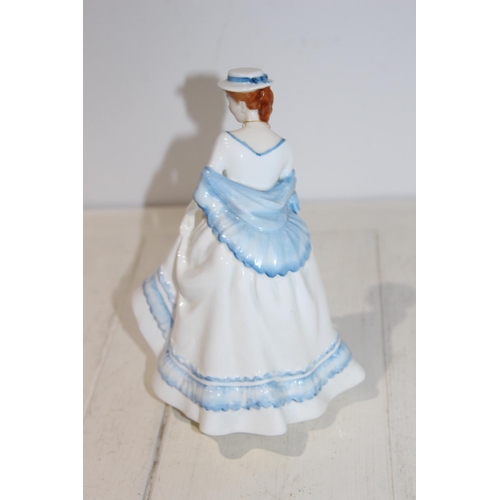 546 - ROYAL DOULTON SUMMERTIME FIGURE
20CM