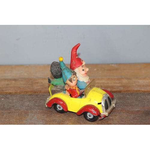 619 - CORGI NODDY CAR