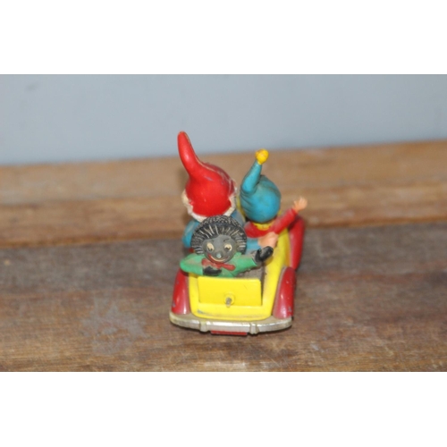 619 - CORGI NODDY CAR