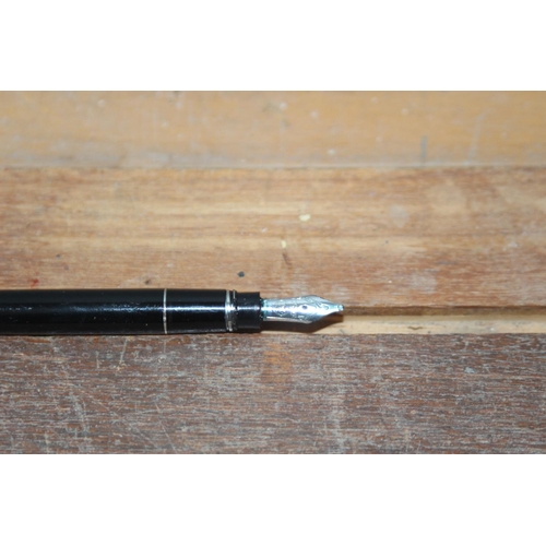 647 - MONT BLANC MEISTERSTUCK 14CT FOUNTAIN PEN