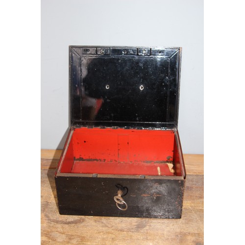 425 - STRONG BOX WITH KEY