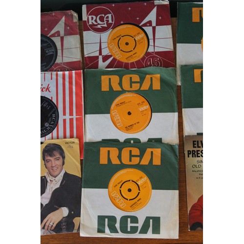 258A - 9 X ELVIS 7INCH SINGLES