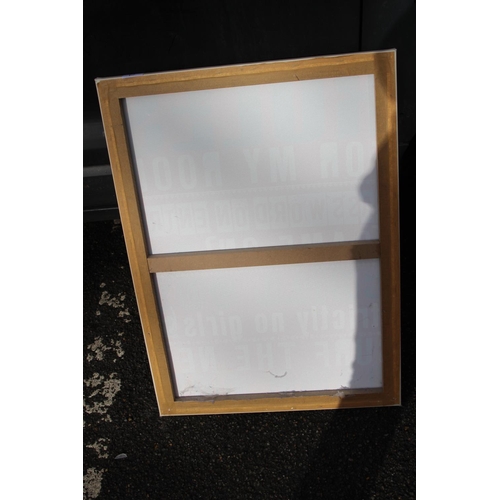 181 - MODERN PRINT ON CANVAS
50 X 70CM