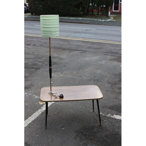 19 - RETRO LAMP COFFEE TABLE
77 X 40 X 142CM