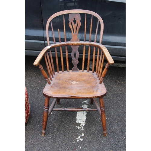 23 - VINTAGE STICK BACK CARVER CHAIR
90 X 57 X 33CM