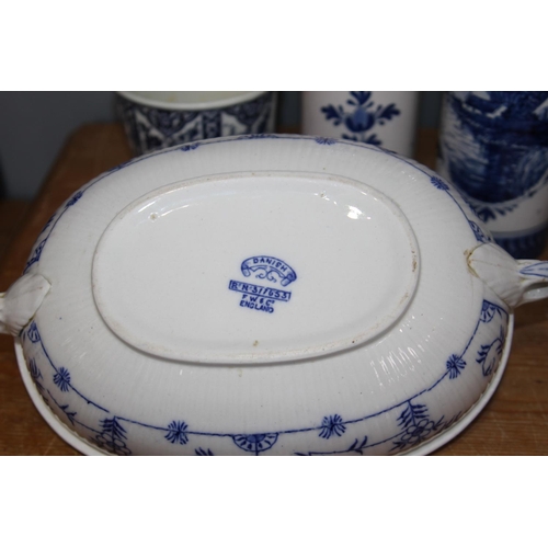 247 - BOX OF BLUE AND WHITE CHINA