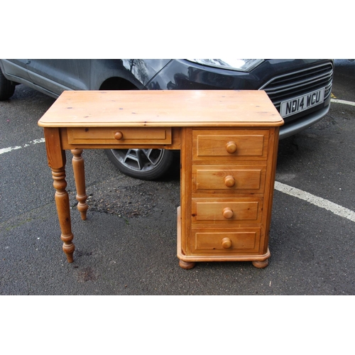 30 - PINE DRESSING TABLE
104 X 52 X 76CM