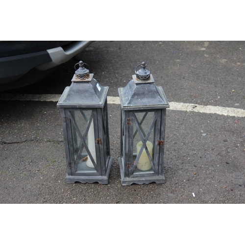 44 - PAIR OF LANTERNS
60CM