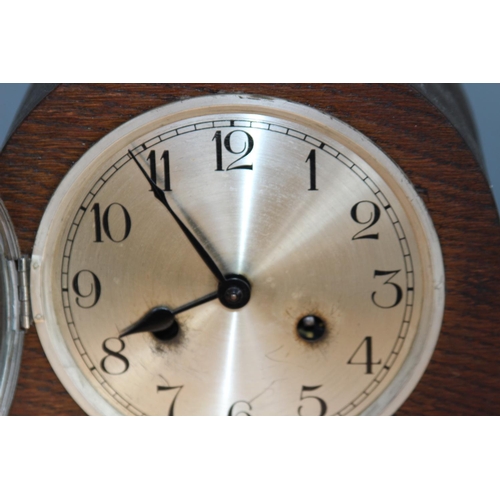 486 - VINTAGE BOAK MANTLE CLOCK