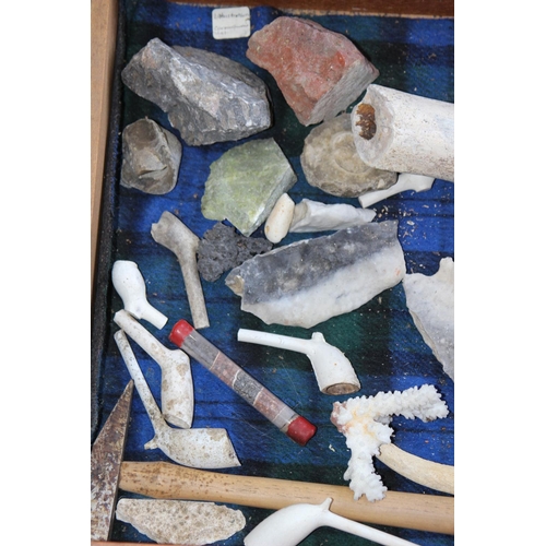 514 - BOX OF ARCHAEOLOGICAL FINDS