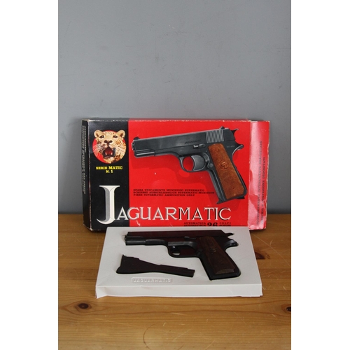 586 - JAGUARMATIC BB GUN