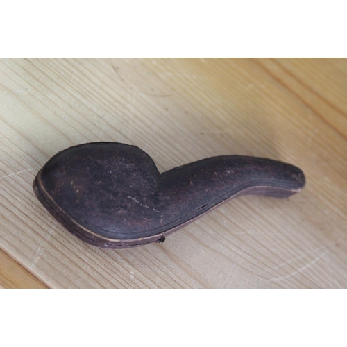 598 - VINTAGE MEERASHAM PIPE A/F