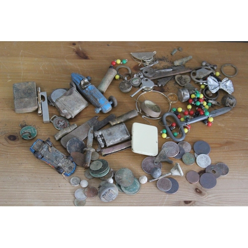 600 - METAL DETECTOR FINDS