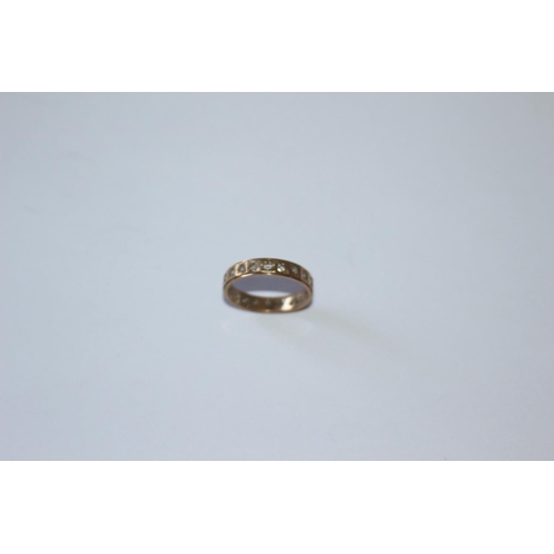 709 - VINTAGE 9CT GOLD RING