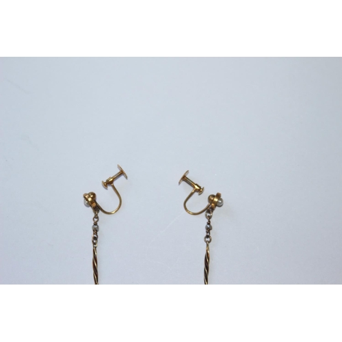 714 - 9CT GOLD EARRINGS