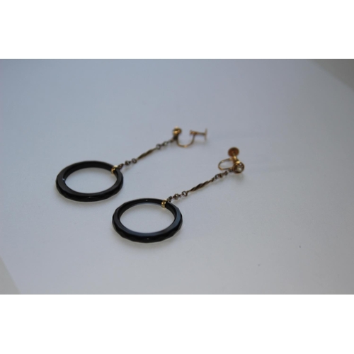 714 - 9CT GOLD EARRINGS