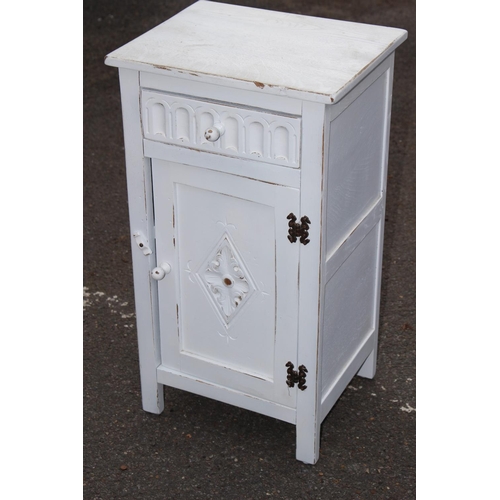 72 - ANTIQUE PAINTED POT CUPBOARD
70 X 39CM