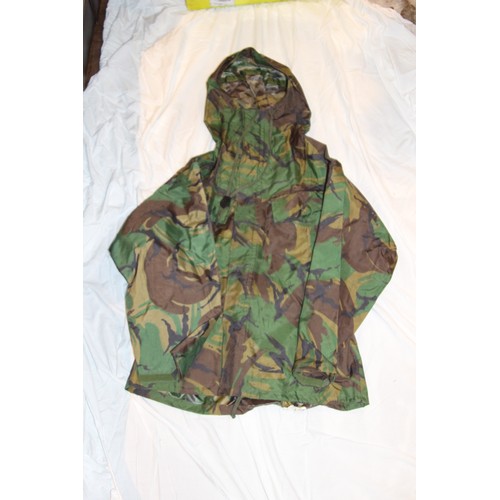 396 - QUANTITY OF MILITARY COMBAT WEAR