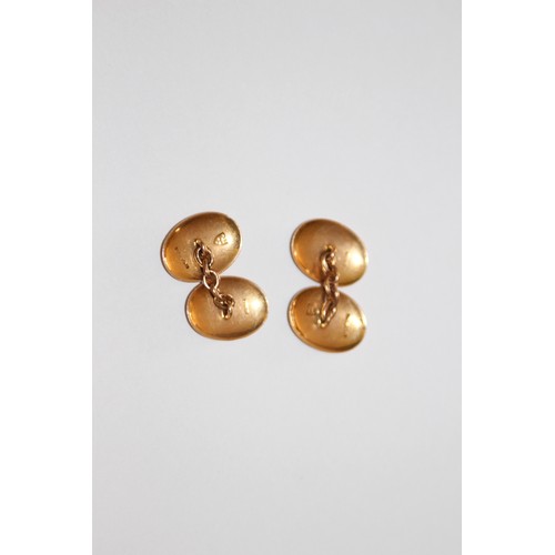 633 - PAIR OF 15CT GOLD CUFFLINKS - 9.35grams APPROX