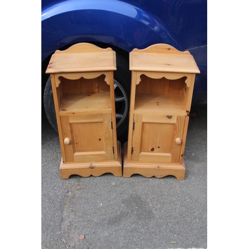 19 - PAIR OF PINE BEDSIDES
42CM X 36CM X 61CM