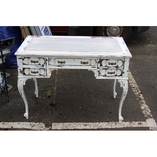 44 - SHABBY CHIC DESK - DAMAGE TO OFFSIDE FRONT LEG
100 X 53 X 73CM