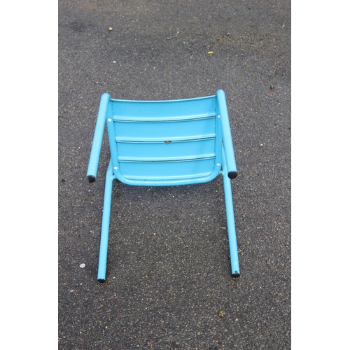 158 - 9 X METAL BISTRO CHAIRS