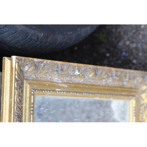 224 - GILT FRAMED MIRROR
42 X 63CM