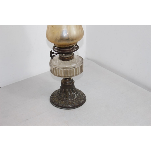 260 - VINTAGE OIL LAMP - A/F
45CM