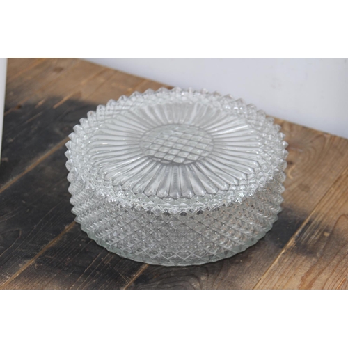 266 - RETRO GLASS SHADE
25CM WIDE