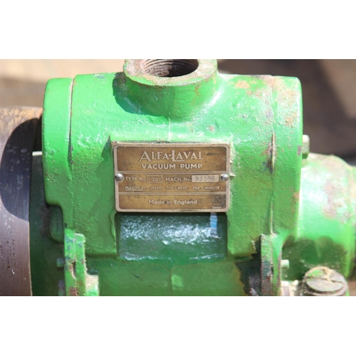 393 - VINTAGE ALFA LAVAL VACUUM PUMP