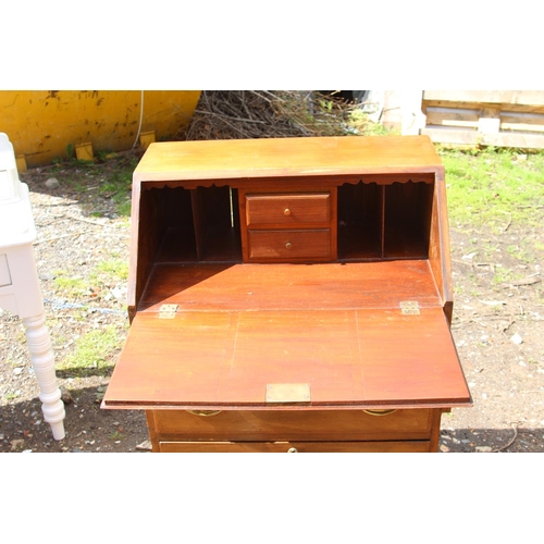 47 - VINTAGE BUREAU 
67 X 41 X 95CM