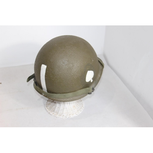 656 - WW2 AMERICAN GI HELMET AND LINER