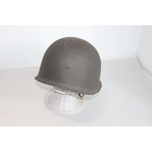 657 - WW2 BELGIUM HELMET